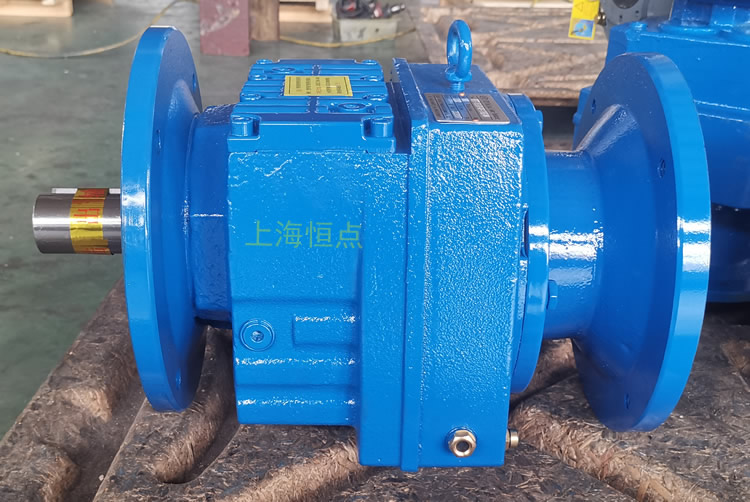 RF77減速機 輸入配B5法蘭端蓋 輸出配法蘭+軸 實物圖 -上海恒點