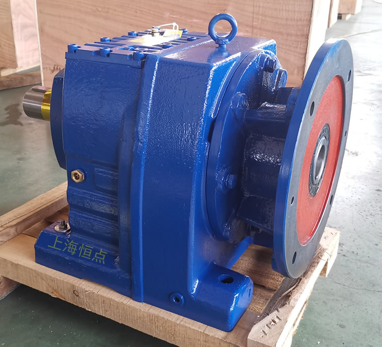 R97減速機 輸入配法蘭端蓋 卧式安裝 實物圖